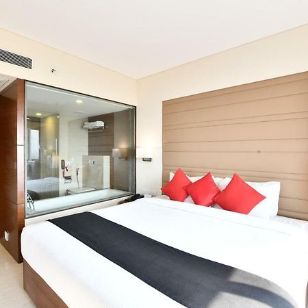 Krishna Palace Hotel - Ambernath Ambarnath Zewnętrze zdjęcie
