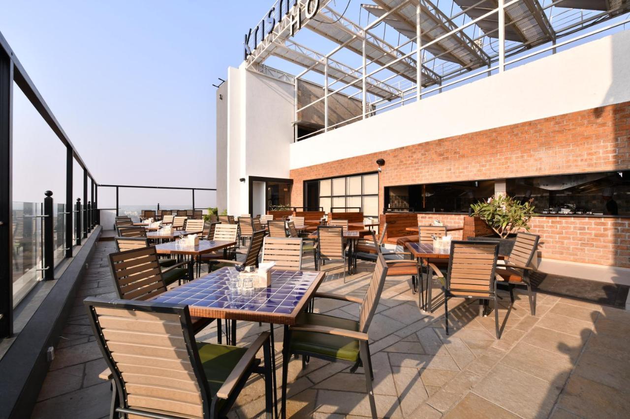 Krishna Palace Hotel - Ambernath Ambarnath Zewnętrze zdjęcie