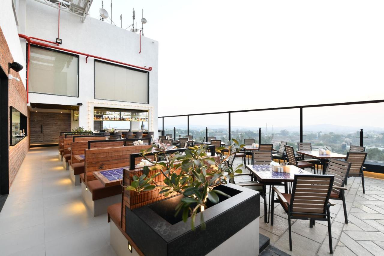 Krishna Palace Hotel - Ambernath Ambarnath Zewnętrze zdjęcie