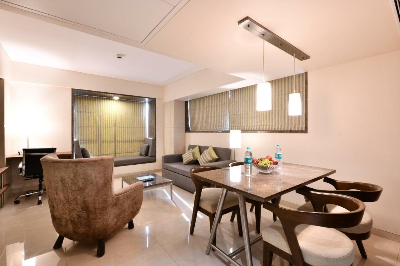 Krishna Palace Hotel - Ambernath Ambarnath Zewnętrze zdjęcie